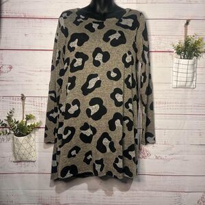 Boutique Leopard Sweater With Velvet Elbow Patches | Medium